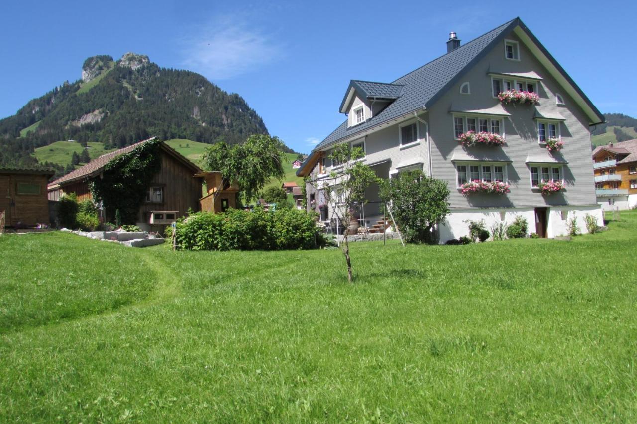 Apartment Wies